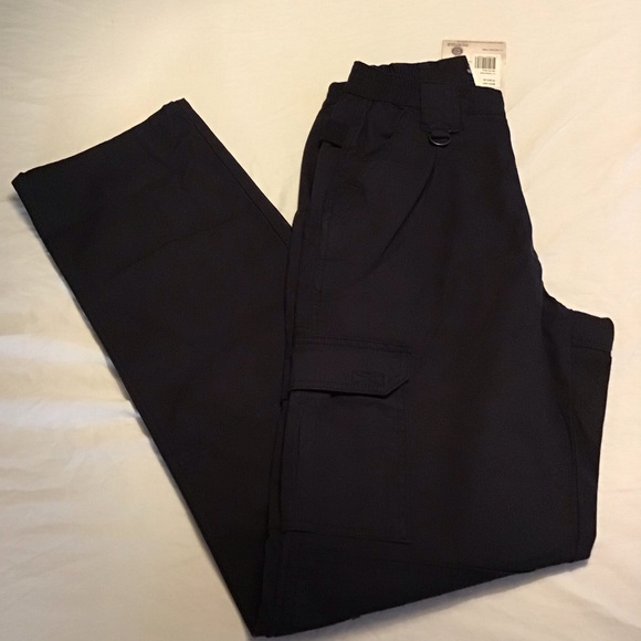 5.11 Tactical Pants. Size: 28 x 36 NEW WITH TAGS - Picture 4 of 5